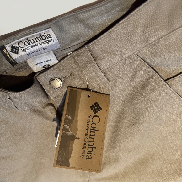 Men's NEW Columbia Shorts - Picture 4 of 7